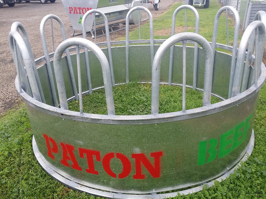 Paton Hay feeder - Hay ring for Bulls, Beef